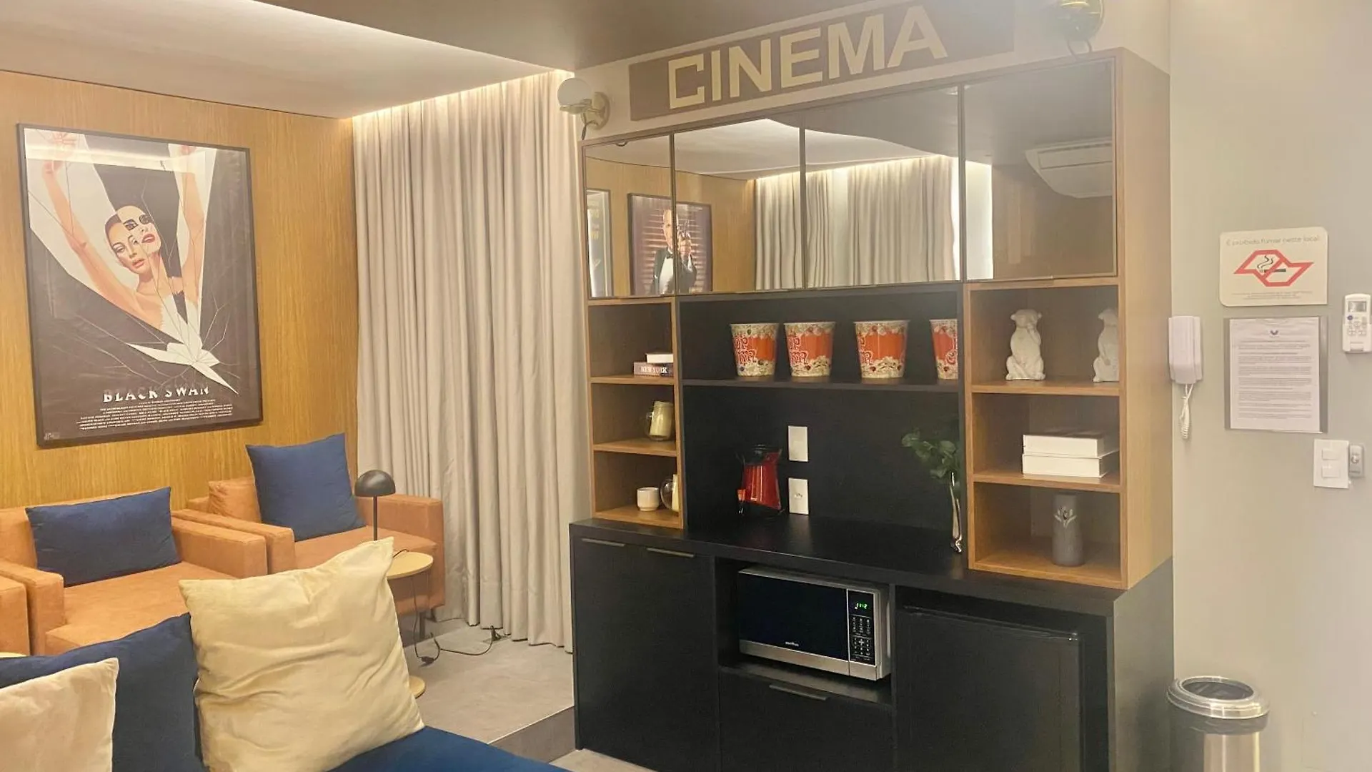 Studio Contemporaneo Na Vila Olimpia Sao Paulo Brazil